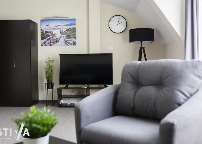 Family Stiva גולדן סנדס