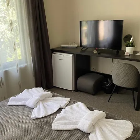 Family Stiva Hotell 3*